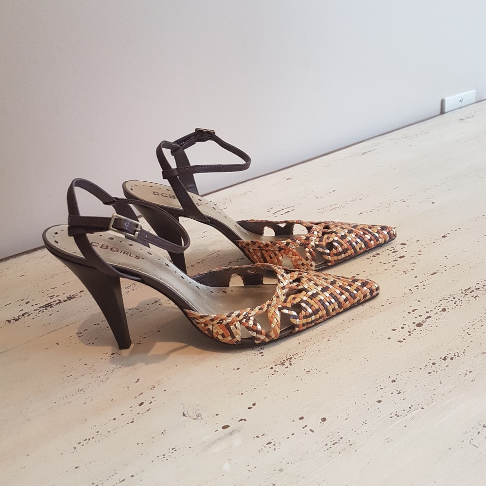 ❤BCBGIRLS❤ Pump sandals